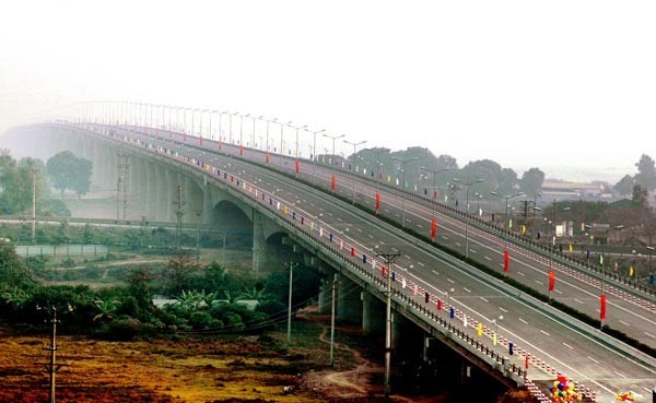 Les ponts qui élèvent le niveau d’Hanoï - ảnh 4